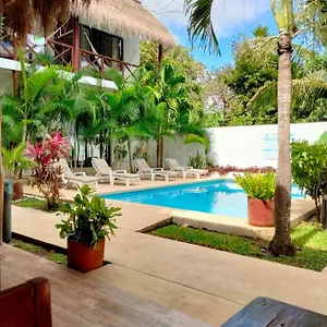 Hotel Azul 36 Bacalar