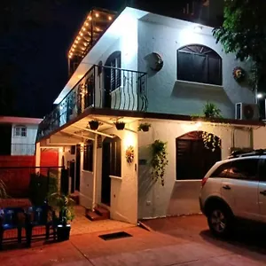 Pensión Maya Antes Navieros Bacalar