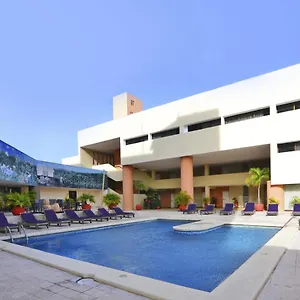 Hotel Aluxes Mérida